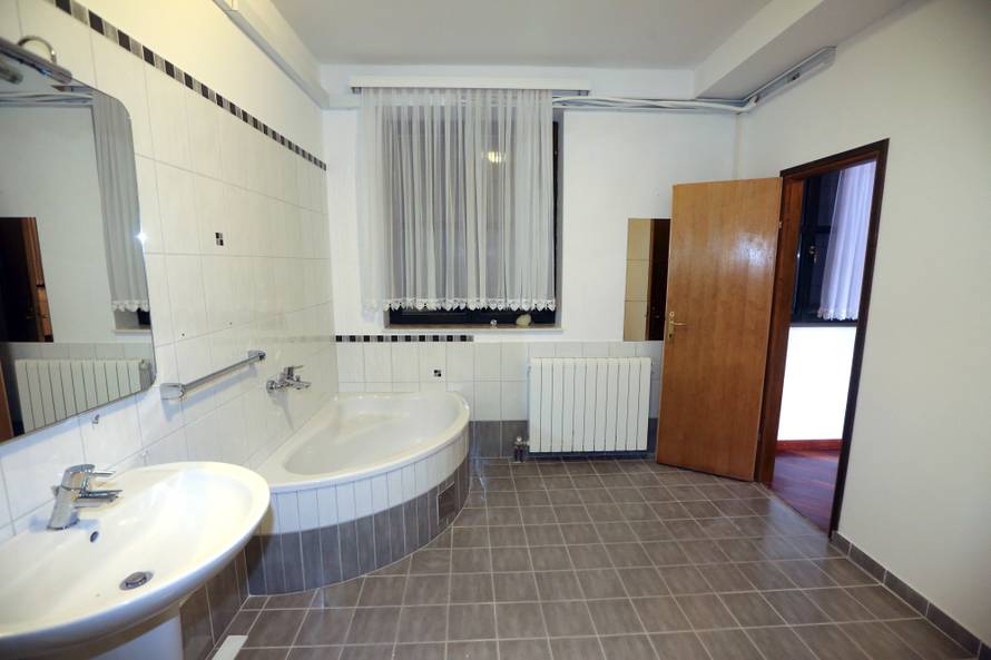 Bivša Todorićeva oaza: Ovako Smokvica izgleda nakon ovrhe