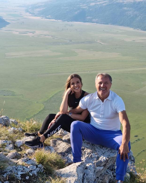 MAMIĆEVA ZLATNA KRLETKA Evo gdje živi bjegunac: Hacijenda u kršu s bazenom od 2,5 mil. eura