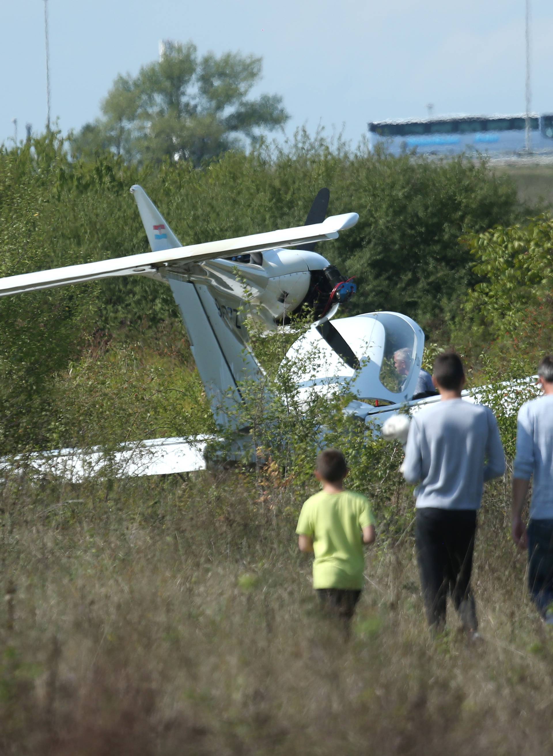 'Kopam ja vrt  kad ono - pade avion. Čuo sam udarac i lom...'