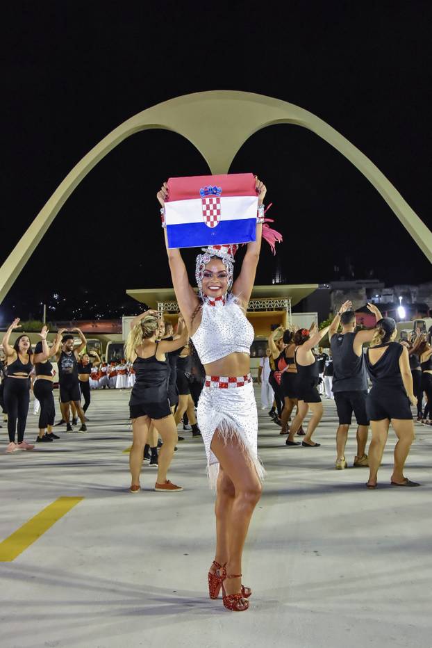 FOTO Vruća izdanja Cro Brazilke Anny koja je zablistala u Riju!