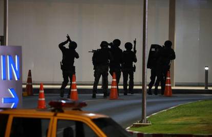 Treći dan vode se borbe na granici Tajlanda i Kambodže