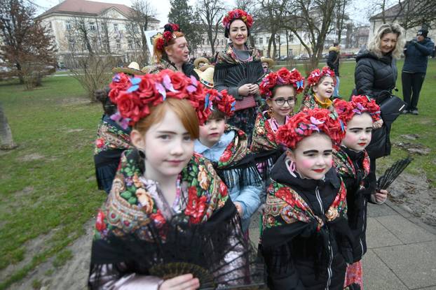 Bjelovar: Gradski Mali fašnik okupio oko tisuću maskiranih sudionika