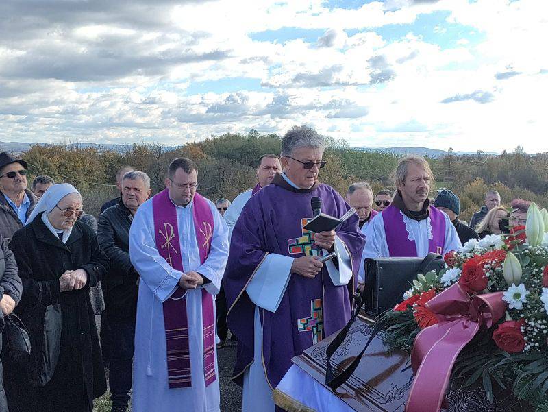 Pokopan je Marko Mišić, povratnik koji je preminuo nakon što je teško pretučen