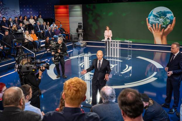Chancellor Olaf Scholz answers questions in the ZDF programme ‘Klartext’ in Berlin