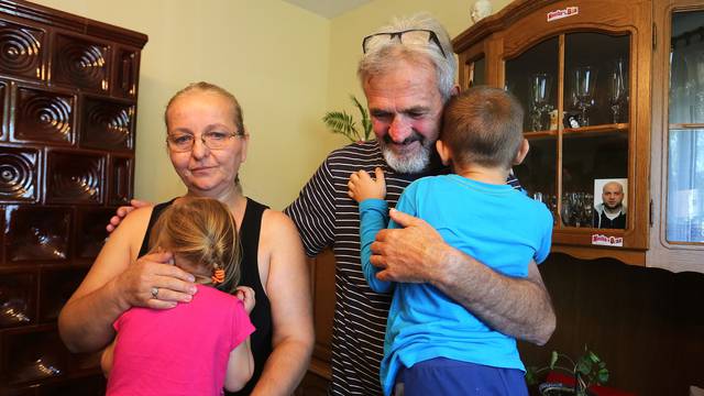 Obitelj Šušak strepi: 'Samo su nam unuci ostali, ne damo ih...'