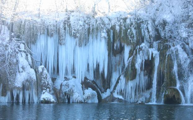 Plitvice pod snijegom i ledom