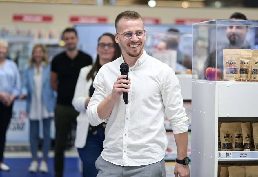 Otvorene plave police u SPAR-U: Predstavljeno je osam novih proizvoda domaćih proizvođača