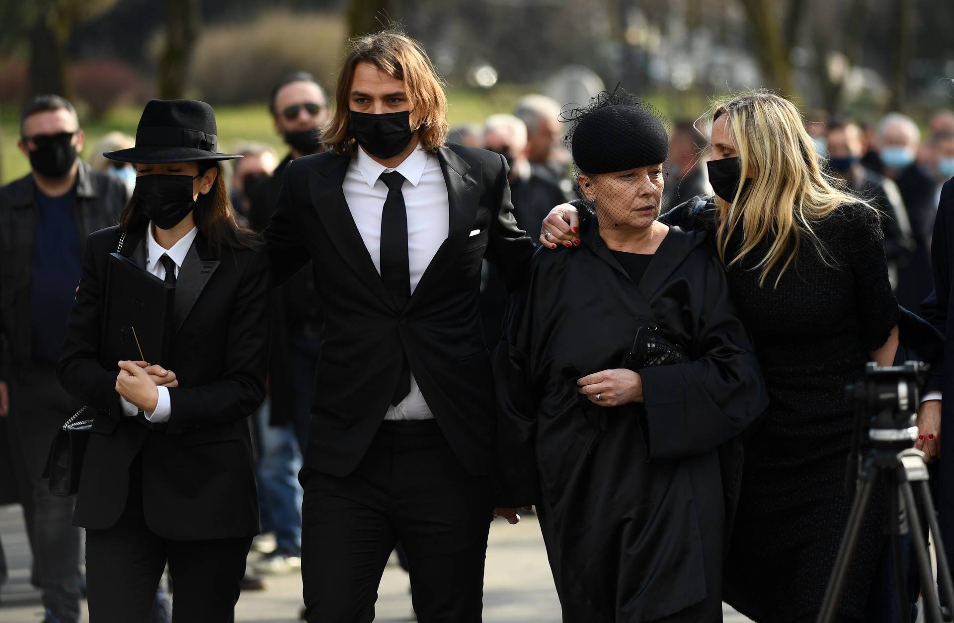 Sprovod velikana hrvatskog nogometa Zlatka Kranjčara na zagrebačkom groblju Mirogoj