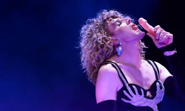 Zagreb: Predstava Lepa Brena Project u kazalištu Kerempuh