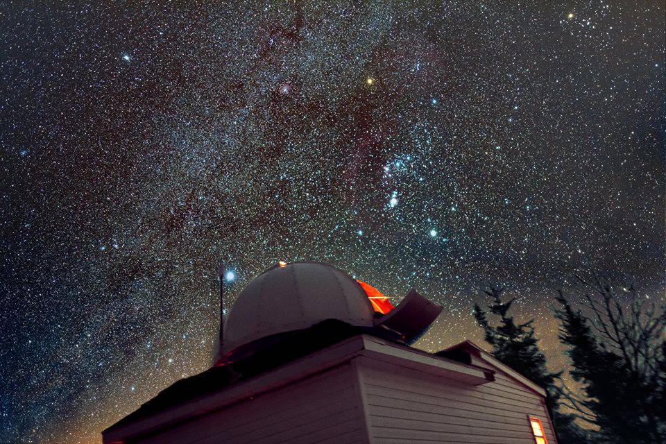 Ovaj  astronom je tijekom dana slijep, a po noći - vidi savršeno