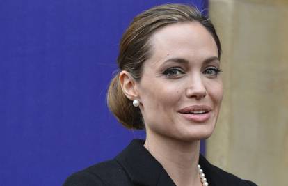 Angelina je kolabirala na setu: Bila je  blijeda i nije mogla disati