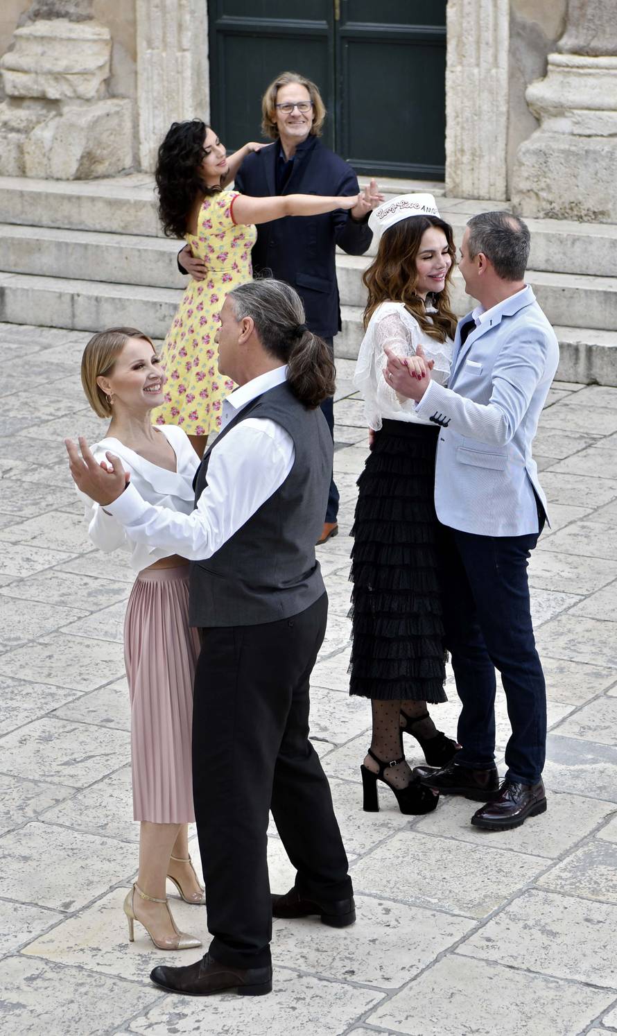 Pogledajte: Zvijezde 'Naše bile štorije' zajedno snimile spot