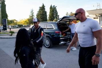 Zadar: Lamine Yamal u pratnji djevojke Nicki Nicole i Andyja Bare došao u Zračnu luku Zemunik