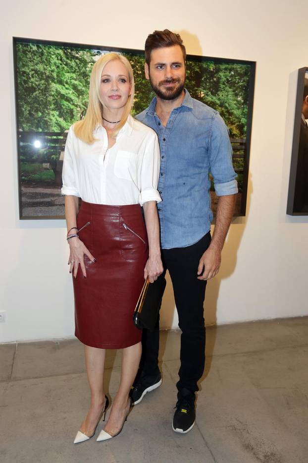 Zagreb: Jelena Rozga i Stjepan Hauser na izložbi fotografija Phillipa Toledana