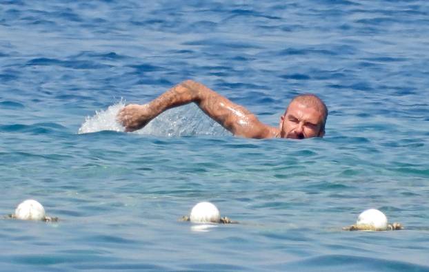 ARHIVA - 2023. David Beckham uživa u moru kod Lopuda