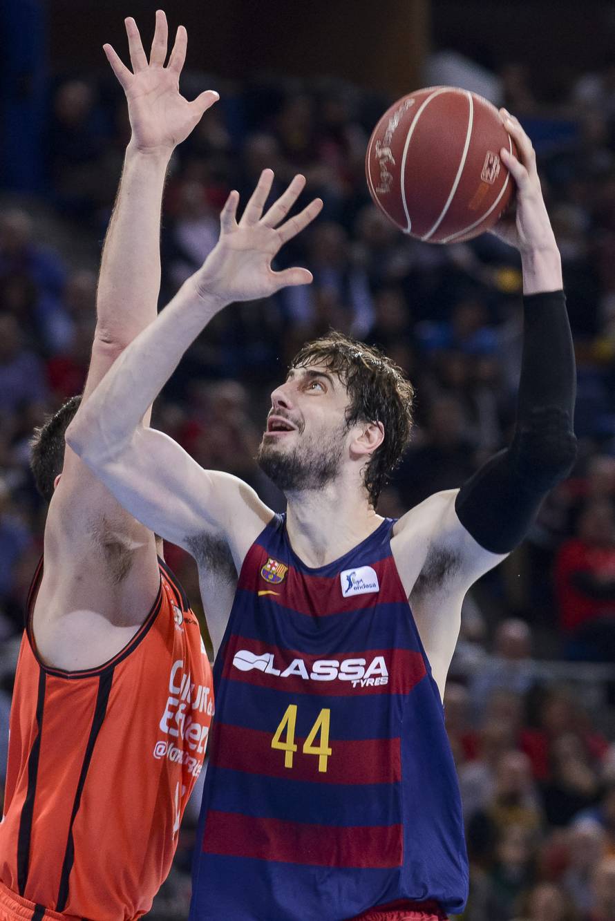 SEMI FINALS KING'S CUP 2017. VALENCIA BASKET v FCB LASSA.