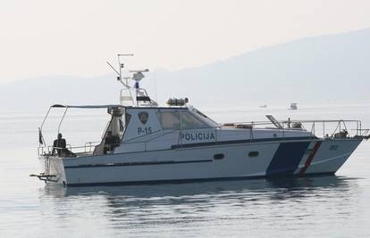 Pomorska policija uhvatila Talijane u ilegalnom izlovu