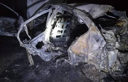 BMW se isprevrtao i izgorio, a mladići su ispali van i poginuli