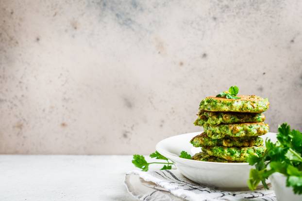 Green,Broccoli,And,Pea,Pancakes,(cutlets),In,White,Plate.,Healthy