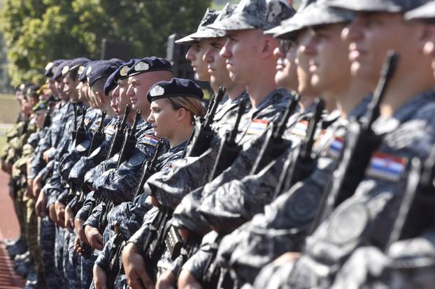 Knin: Generalna proba na stadionu Dinara za obljetnicu Oluje
