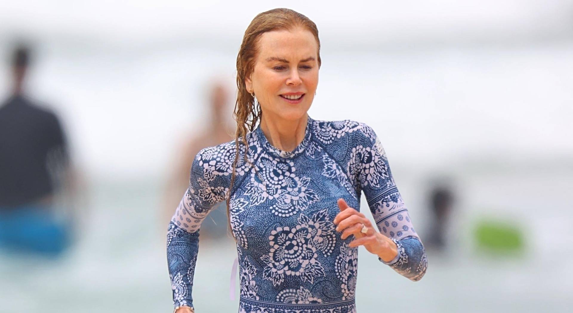 *PREMIUM-EXCLUSIVE* Nicole Kidman her husband Keith Urban and their daughter Faith were spotted enjoying a swim at a Sydney beach **WEB EMBARGO UNTIL 1:20 pm EST on January 5, 2024**