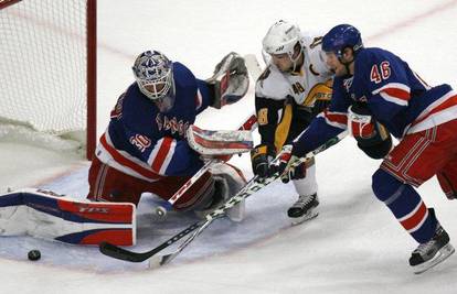 NHL: Rangersi izjednačili, Ducksi poveli 3-1