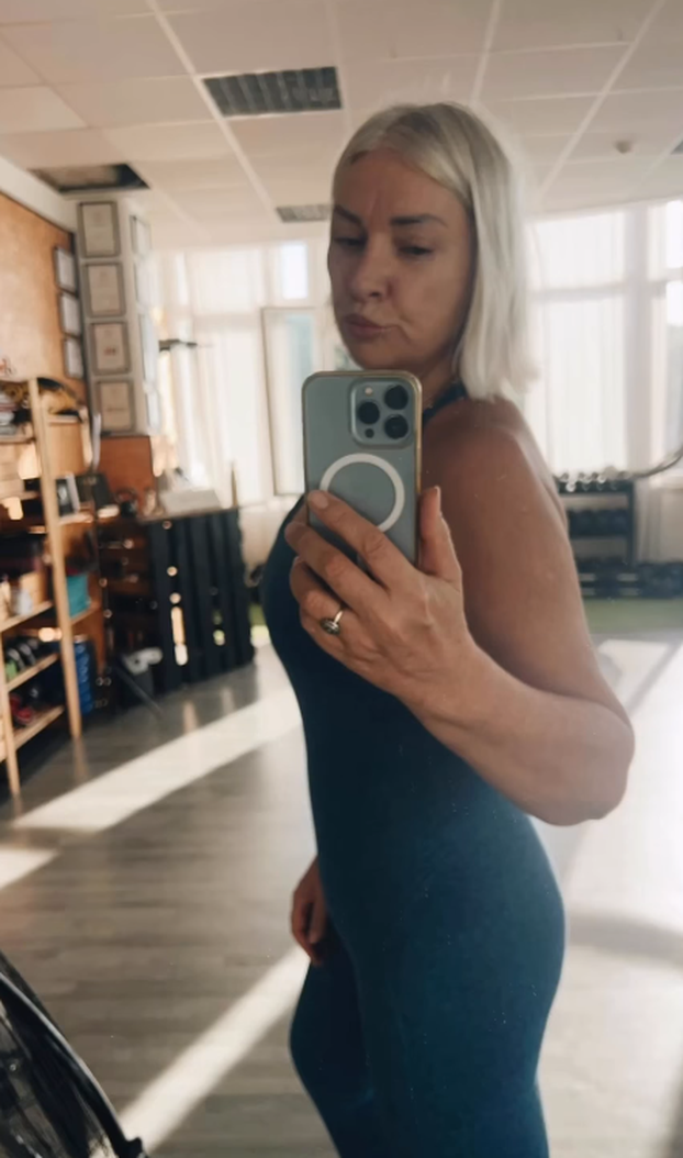 FOTO Izgubila višak kilograma, a s 58 izgleda bolje nego ikad: Danijela Dvornik kroz godine...