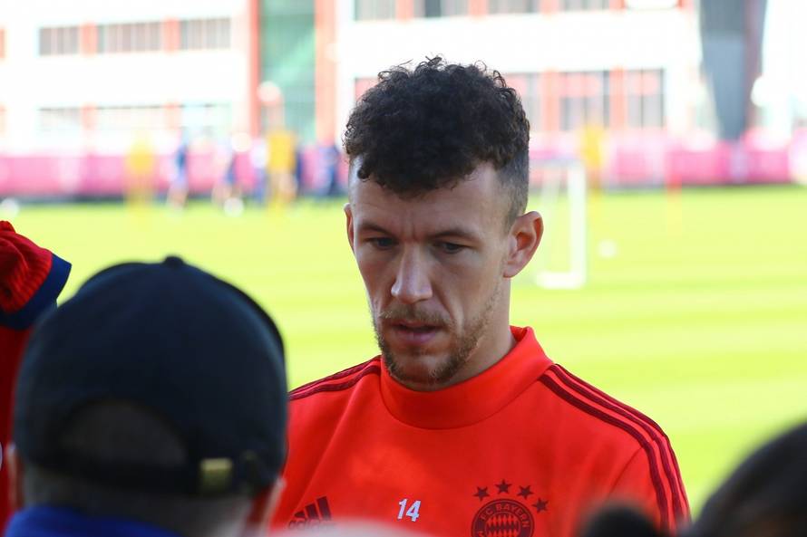 1st BL - 19/20 - FC Bayern Munich Training 27.10.2019