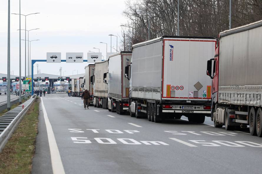 Truck drivers and transport union representatives protest at the Serbia-Croatia border crossings