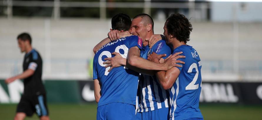 Proslava naslova je odgođena! Lokosi su opet šokirali Dinamo