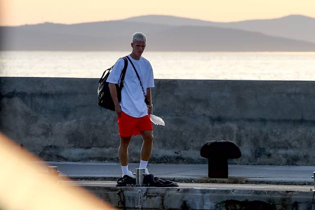 EKSKLUZIVNO Zadar: Dani Olmo s djevojkom i prijateljima odmara na luksuznoj jahti