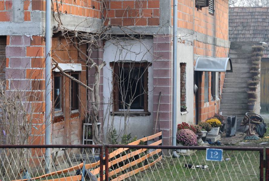 Planula je kuća kraj Sesveta: Pronašli su tijelo starije žene