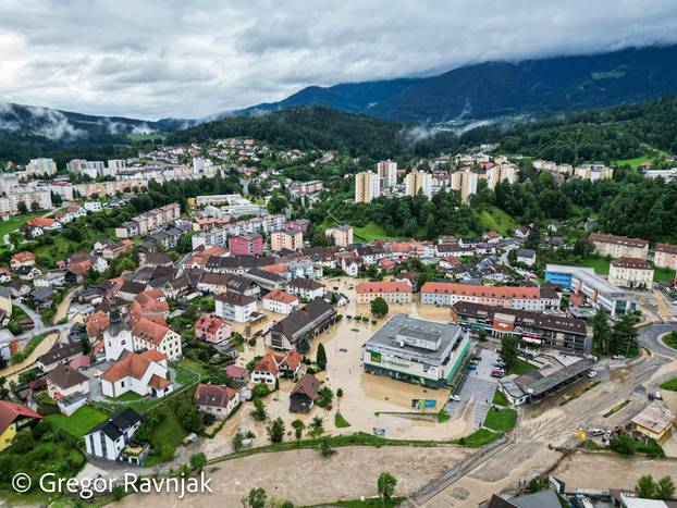 Pogled iz zraka na poplave u Sloveniji