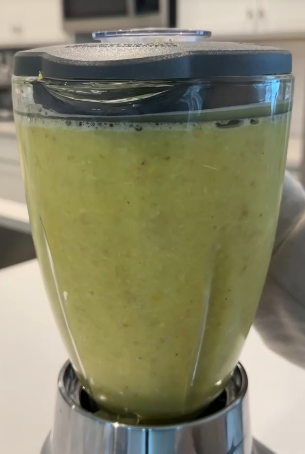 Svako jutro pije 'đumbir shot': 'Tako je jednostavno, blendam citruse, đumbir i celer u sok'
