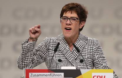 Merkel, auf Wiedersehen: CDU je izabrao novu šeficu stranke