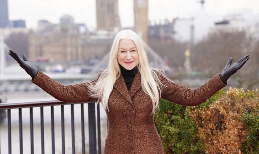 Helen Mirren raspustila dugu kosu: 'Ta frizura je i za starije'