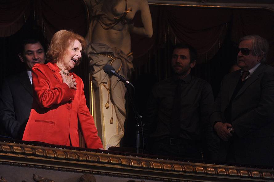 Preminula Lili Čaki, umirovljena članica ansambla Komedije