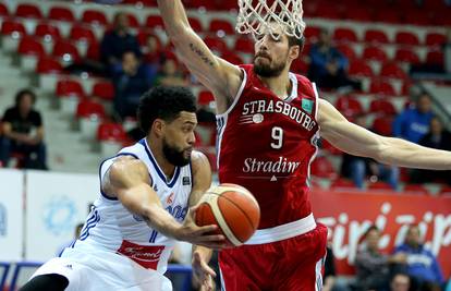 Cibona pobijedila Strasbourg, igrači podržali Mulaomerovića