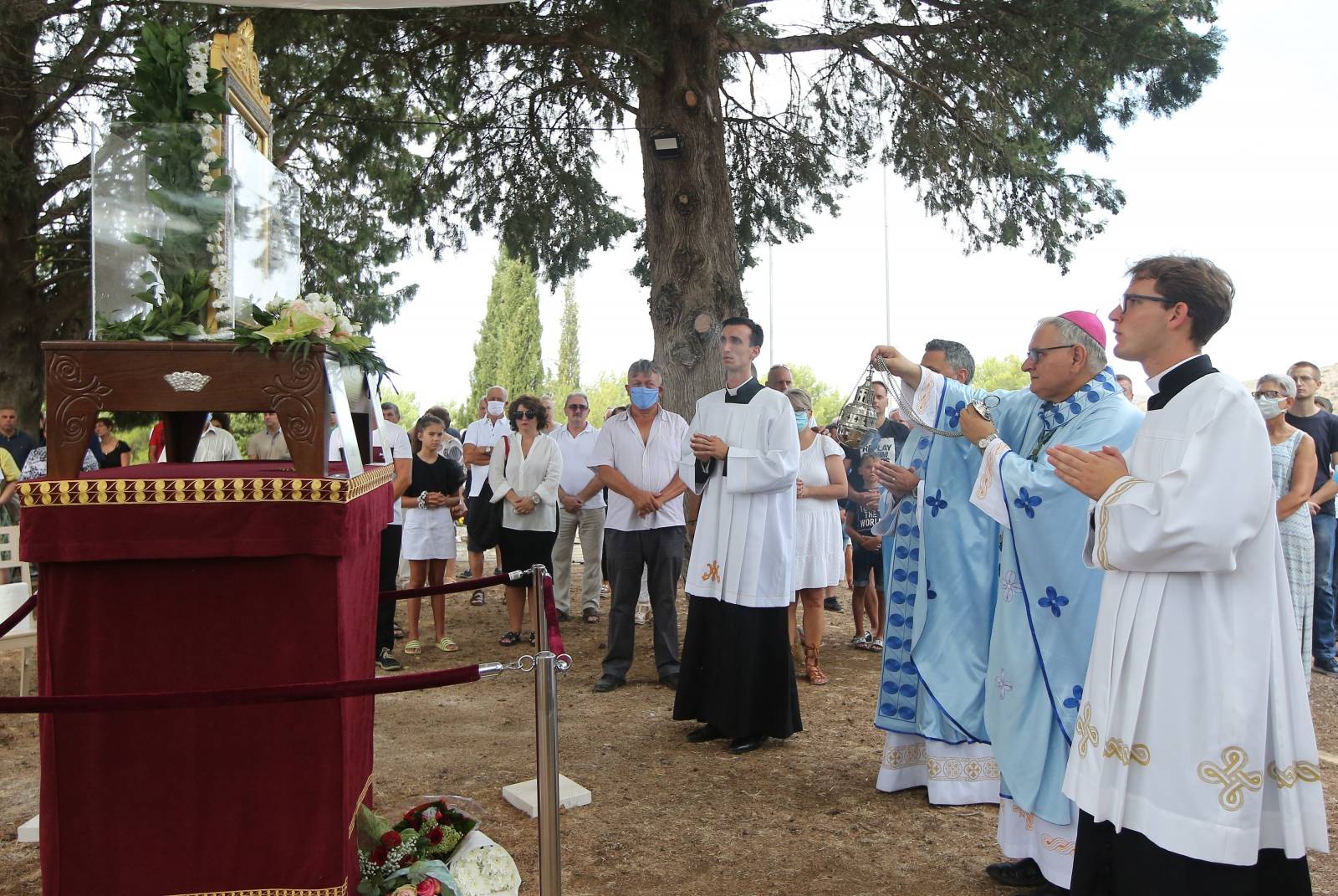 Vrpolje: Uz poštivanje svih epidemiolških mjera obilježen blagdan velike Gospe