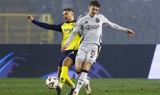 Šutalo s Ajaxom uspješniji od Ivanovića, Sučić ostao na klupi. Islanđani napravili senzaciju...