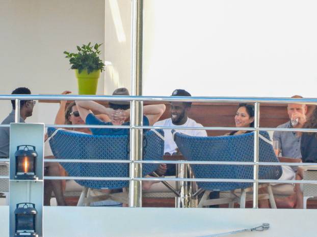 EKSKLUZIVNO: Zrinka Cvitešić posjetila je Woodyja Harrelsona na jahti Serenity 