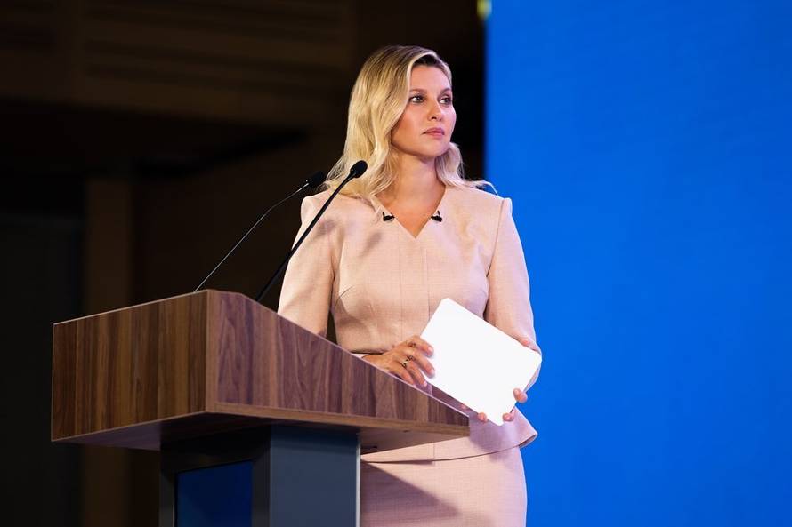 Olena Zelenska nakon kritika zbog poziranja za Vogue: 'To je moja dužnost, milijuni ga čitaju'