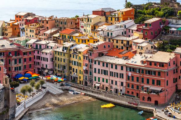 FOTO 15 najšarenijih gradova na svijetu: Izgledaju kao iz bajke