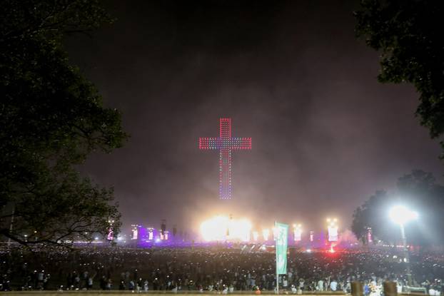 Scenografija dronovima na koncertu Marka Perkovića Thompsona