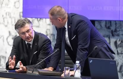 Vlada zabranila arome u svim proizvodima za pušenje i njihovu prodaju djeci ispod 18!