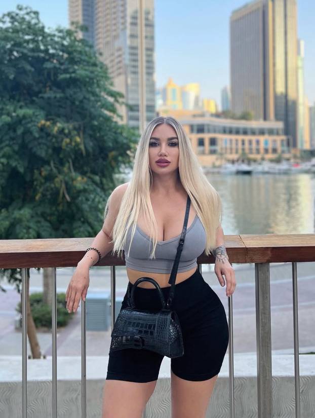 FOTO Mlada mama pokazala sve: Pogledajte zašto je Alina hit na društvenim mrežama...