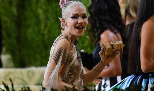 Svoj odnos s Elonom Muskom je opisivala 'vrlo fluidnim', a prije prekida su dobili troje djece