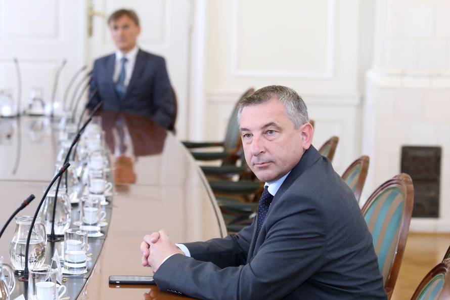 Izglasali nagodbu za Agrokor;  Plenković: Postignuti su ciljevi