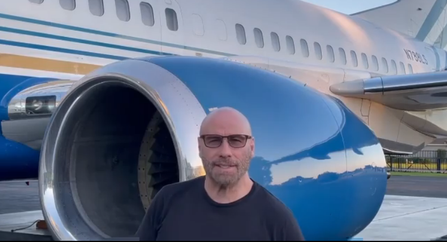 Pilot Travolta se hvali: 'Dobio sam dozvolu za Boeinga 737!'