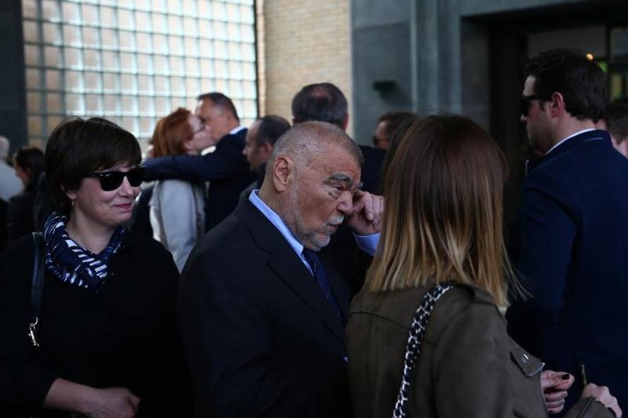 Ćiro plakao na sprovodu Relje Bašića: 'Svi smo ga voljeli...'